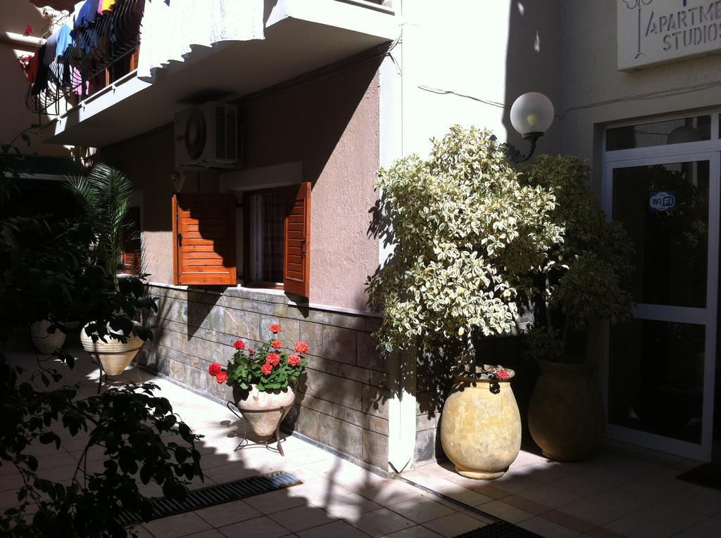 Monteduca Apartments 阿尔戈斯托利翁 外观 照片
